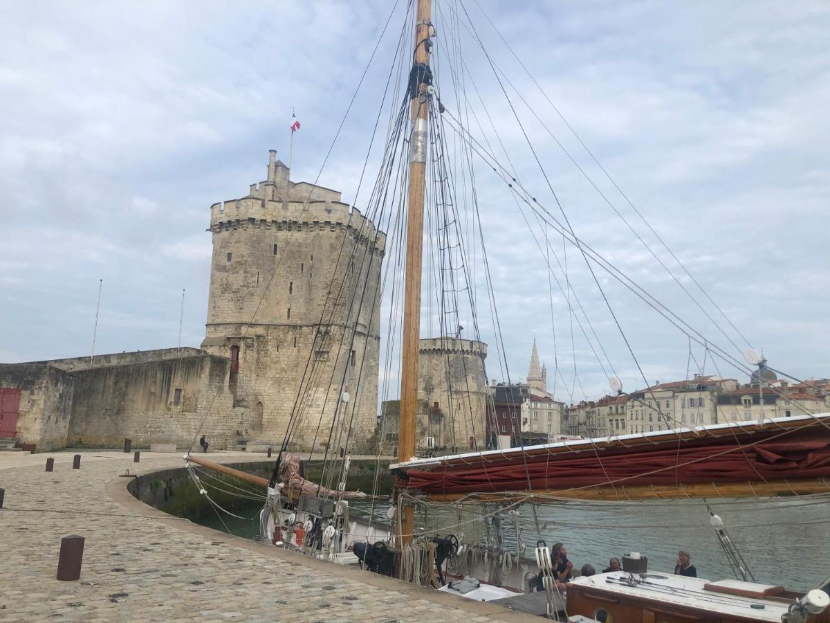 Nuit Insolite Sur Un Voilier Au Coeur De La Rochelle La Rochelle  Ngoại thất bức ảnh